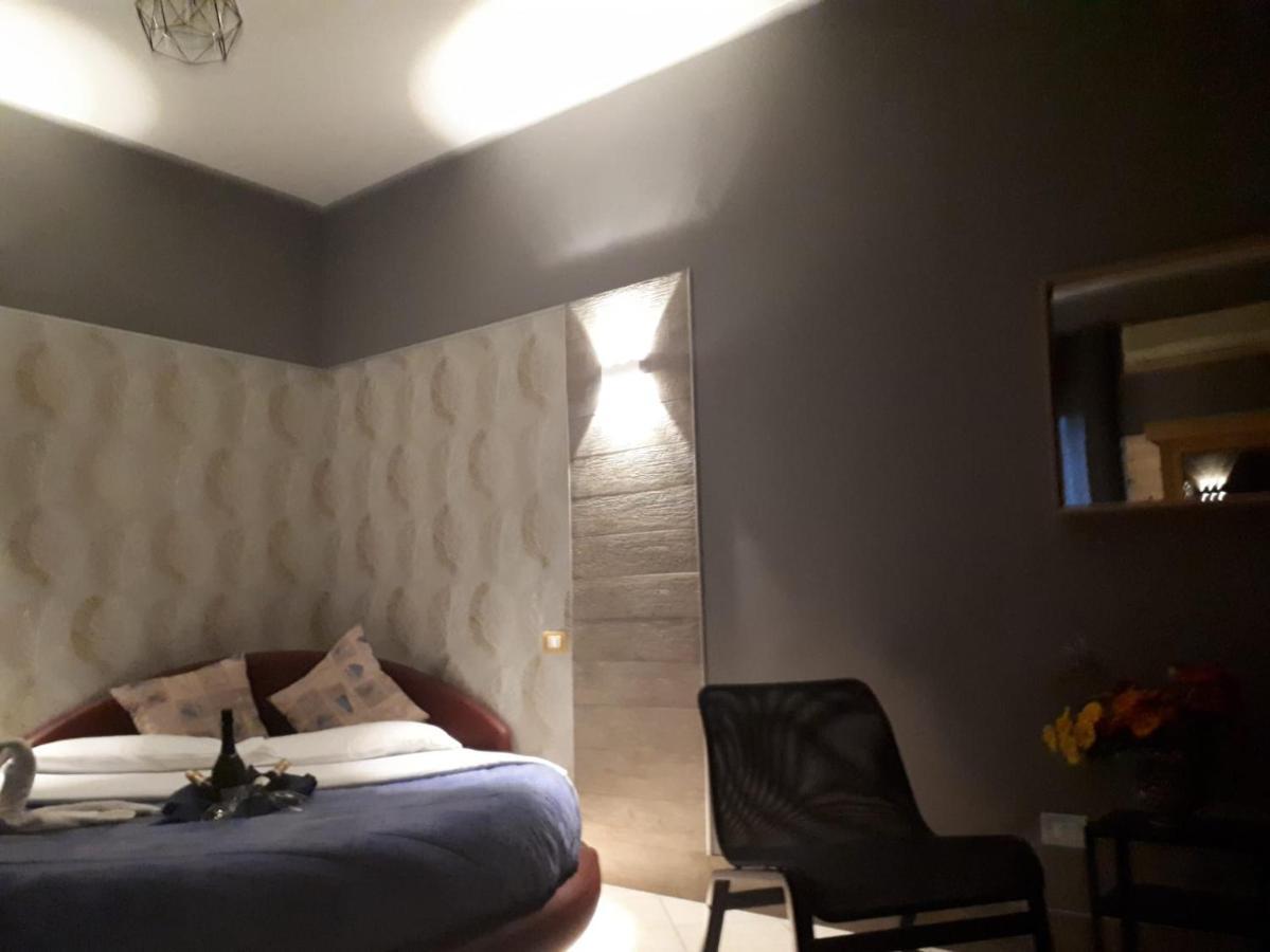 Thaire Resort Castel Volturno Exteriör bild