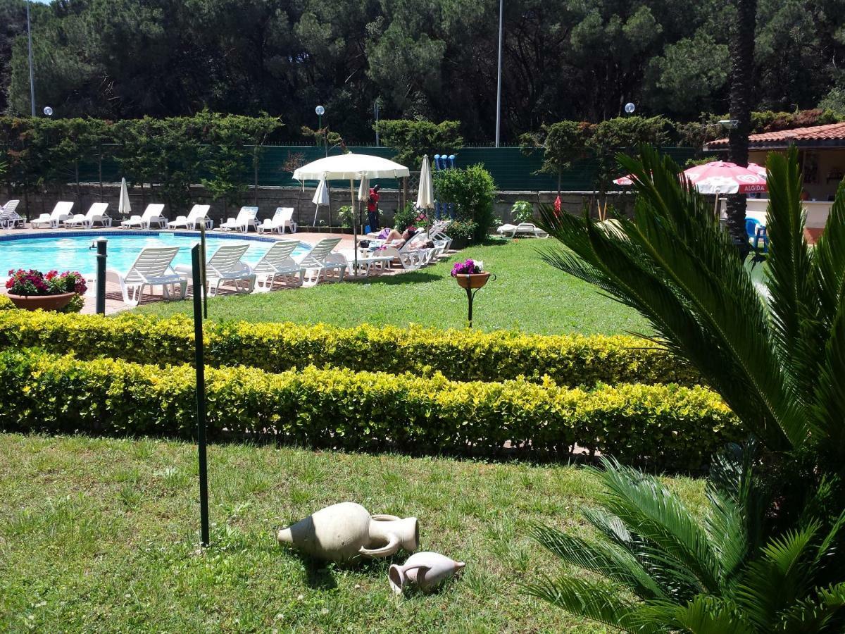 Thaire Resort Castel Volturno Exteriör bild